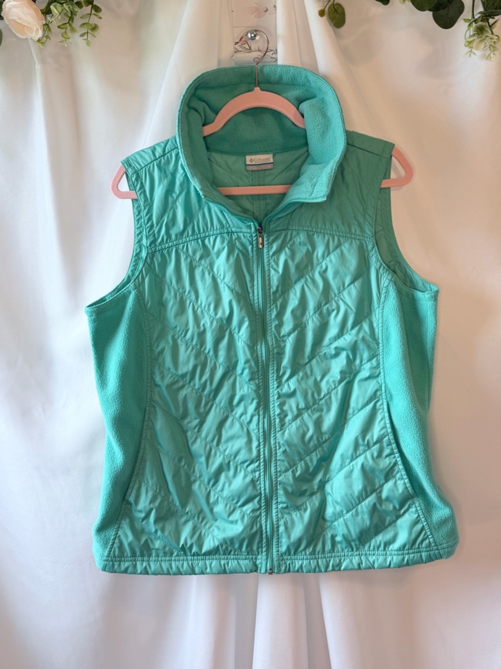 Columbia Teal Quilted & Fleece Hybrid Vest